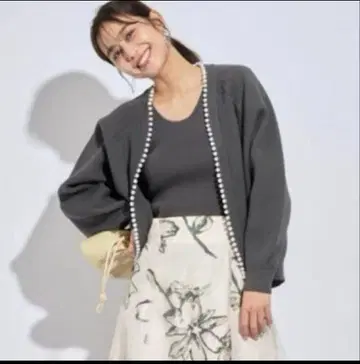 마이 스트라다 펄 디자인 볼륨 가디건