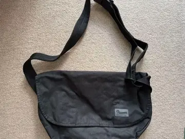 [ CRUMPLER ] 메신저 백