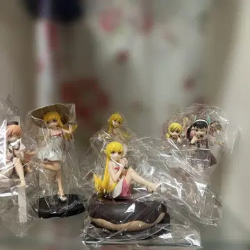 오시노 시노부 피규어 세트