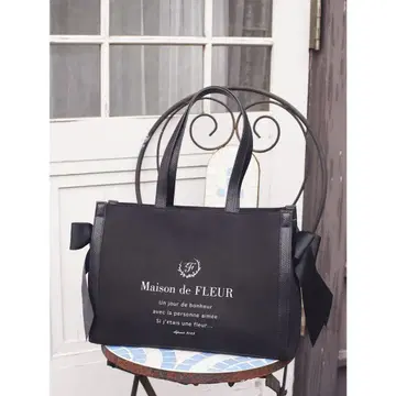 Maison de FLEUR EC 한정판 캔버스 스퀘어 토트백