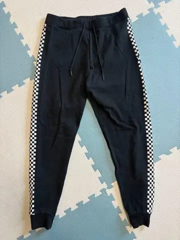 [VANS] 블랙 스웨트 팬츠 S 사이즈