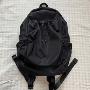 드로스트 포켓 백팩 블랙 beauty&youth