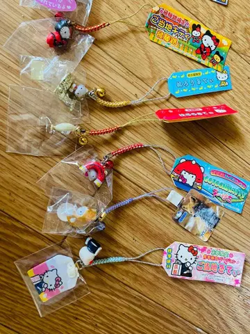 헬로키티 스트랩 세트 모음
