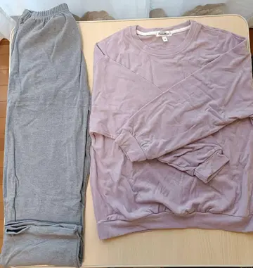 여성용 룸웨어 파자마 미사용 새상품 핑크&그레이 상하의 세트