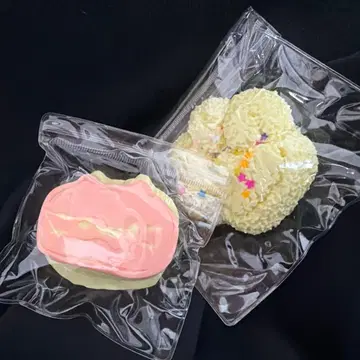 스퀴즈 고양이 치즈 케이크와 젤리 키링 fumifumi