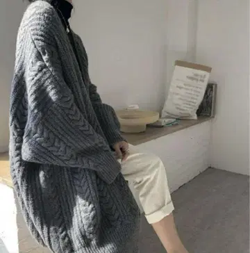 오버 사이즈 그레이 니트 가디건