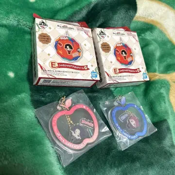 미세스 제일복권 E상 바스락 아크릴 참 오오모리 와카이 사과형