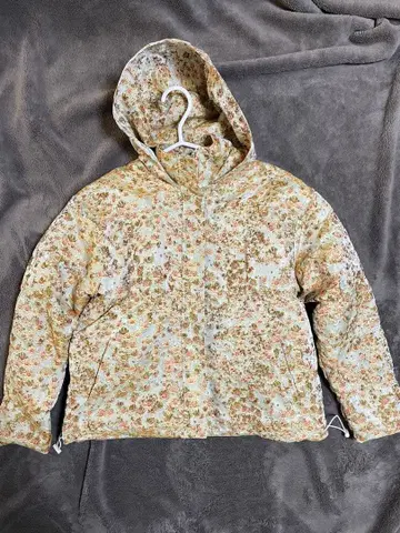 꽃무늬 다운 자켓