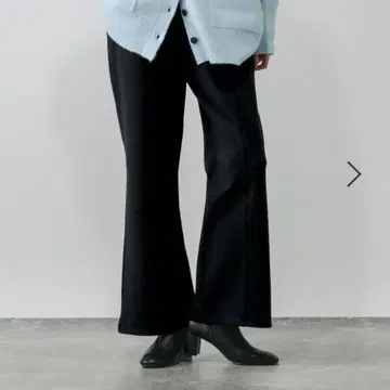 따뜻한 플레어 팬츠 글로벌 워크