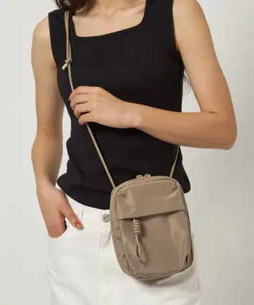 [ 미사용품 ] 그린 라벨 2WAY 멀티 mini 숄더백 모카