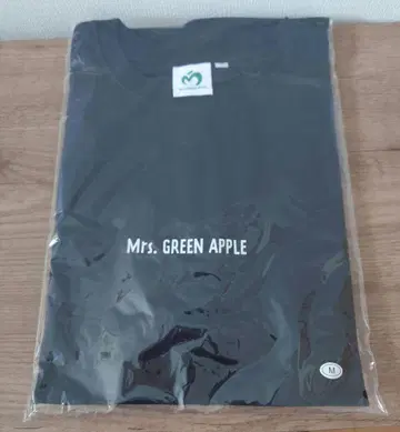 젠진 Mrs. GREEN APPLE WELTRAUM T-shirt