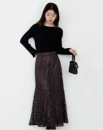 [ 새상품급 ] 완판템 케미컬 레이스 머메이드 스커트