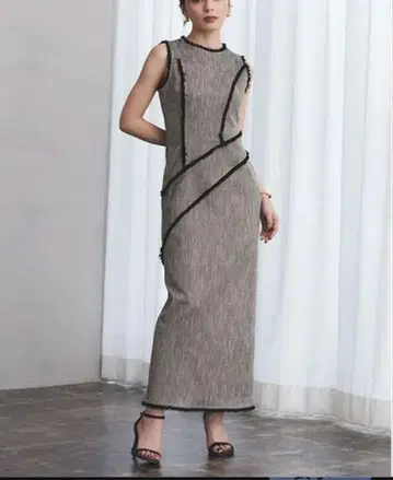 아뉴앙스 anuans 카빙 심 트위드 원피스