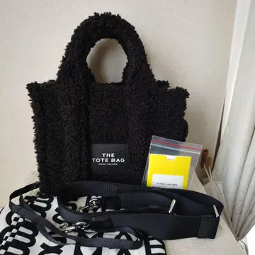 새상품급 MARC JACOBS THE TOTE BAG 블랙 더 테디