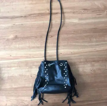 메종 드 리퍼 스터드 가죽 프린지 숄더백