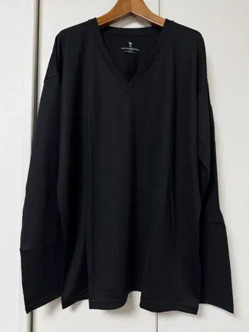 MB 하이엔드 비슈 울 티셔츠 v넥 M 사이즈