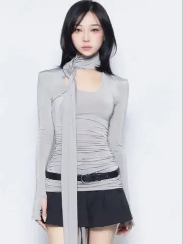 theredthread S 비대칭 드레이프 탑