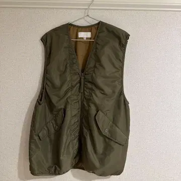 MOUSSY 올리브 슬리브리스 베스트 F 사이즈