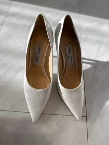 Jimmy Choo 화이트 하이힐 36 1/2