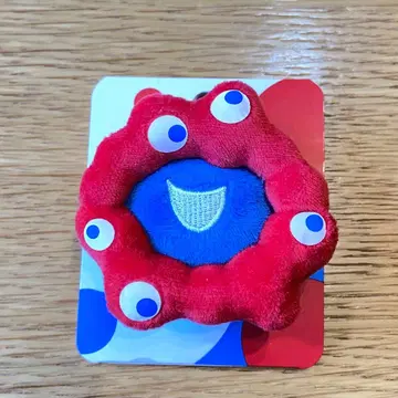 미야쿠미야쿠  배지