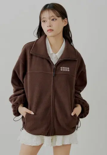 Chico 가슴 로고 플리스 상의 브라운