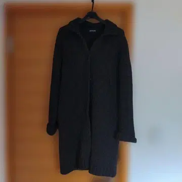 파드칼레 짙은 갈색 두꺼운 원단 가디건