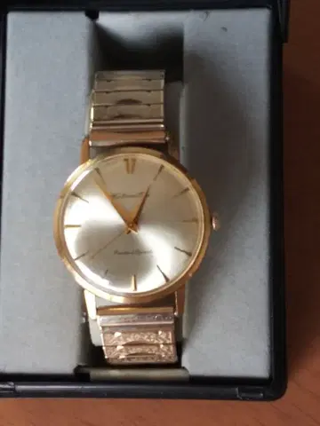 수동 와인딩 시계 CITIZEN