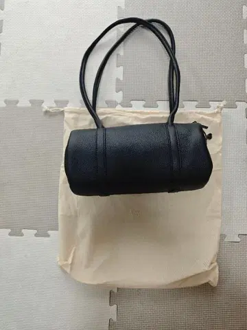 Aeta 아에타 숄더백 블랙