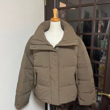 [ 미사용 새상품 ] TIGORA 브라운 숏 기장 다운 자켓