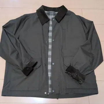 유니클로 유틸리티 숏 블루종