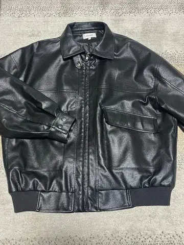 모노마트 페이크 가죽 자켓