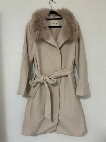 아푸와이저 리셰 코트