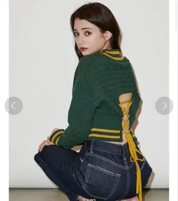 GYDA 레이스업 니트탑