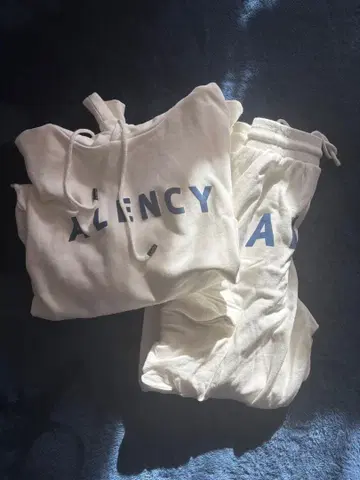 ALENCY 맨투맨 셋업