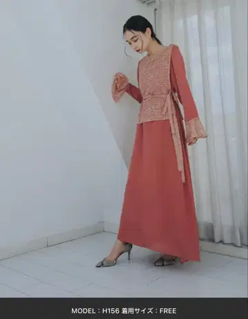 [ 미사용 새상품 ] sahara 베스트 레이어드 드레스