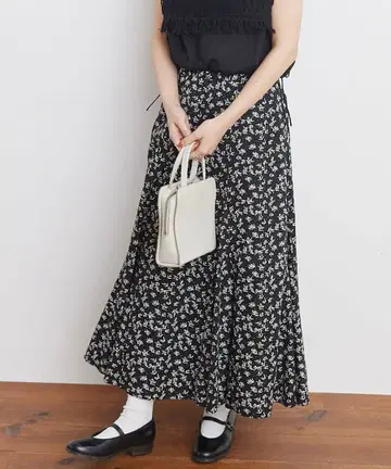 fig London 플라워 프린트 플레어 스커트