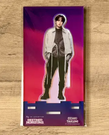 INI 오자키 타쿠미 아크릴 스탠드 EXHIBITION