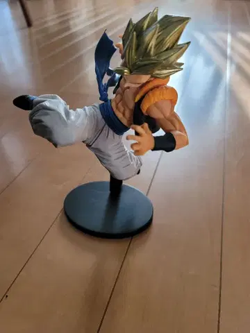 드래곤볼 피규어 킥 포즈 중고
