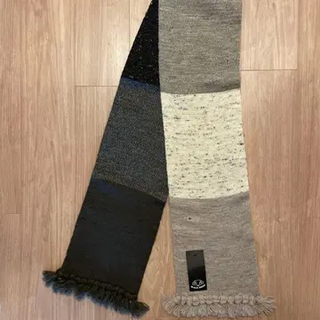 [ 새상품 택 포함 ] 블랙쉽 머플러 넥워머