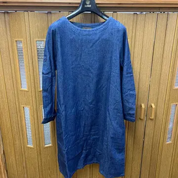 데님 블루 긴팔 A라인 원피스