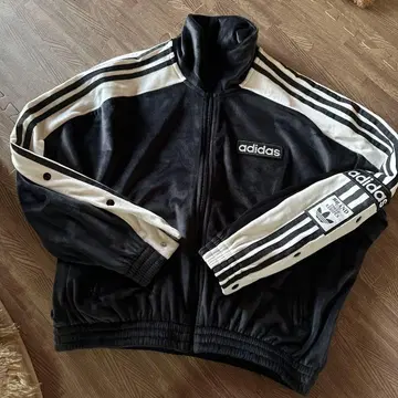 adidas ADIBREAK velour TT 블랙M