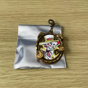 해즈빈 호텔 메탈 참 루시퍼