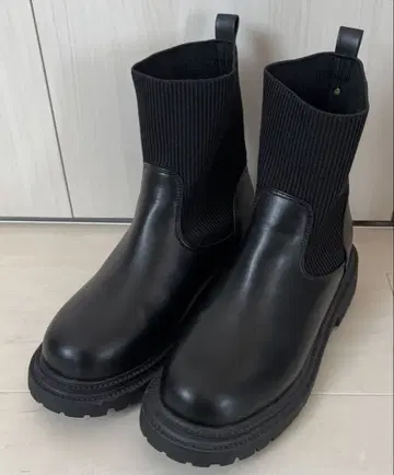 시마무라 CLOSSHI 니트 부츠 블랙