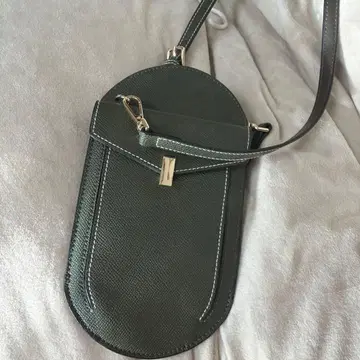 다크 그린 숄더백 당일 발송