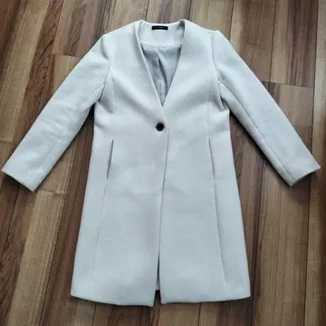 LA SUD 화이트 체스터 코트