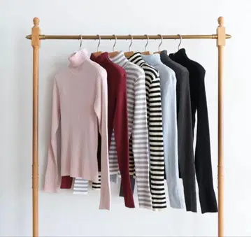 택 포함 새상품 시루무린 Warm 터틀 니트탑