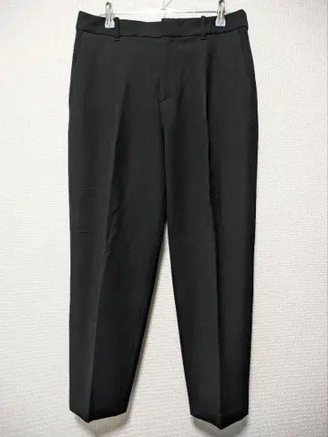 유니클로 히트텍 턱 테이퍼드 팬츠