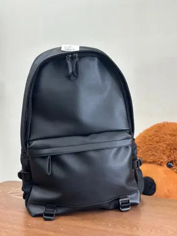 블랙 럭색 백팩