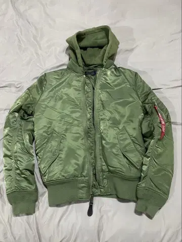 ALPHA INDUSTRIES MA-1