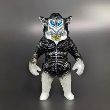 메피라스 성인 축광색 MAX TOY 맥스토이 아크티즈 한정판 츠부라야